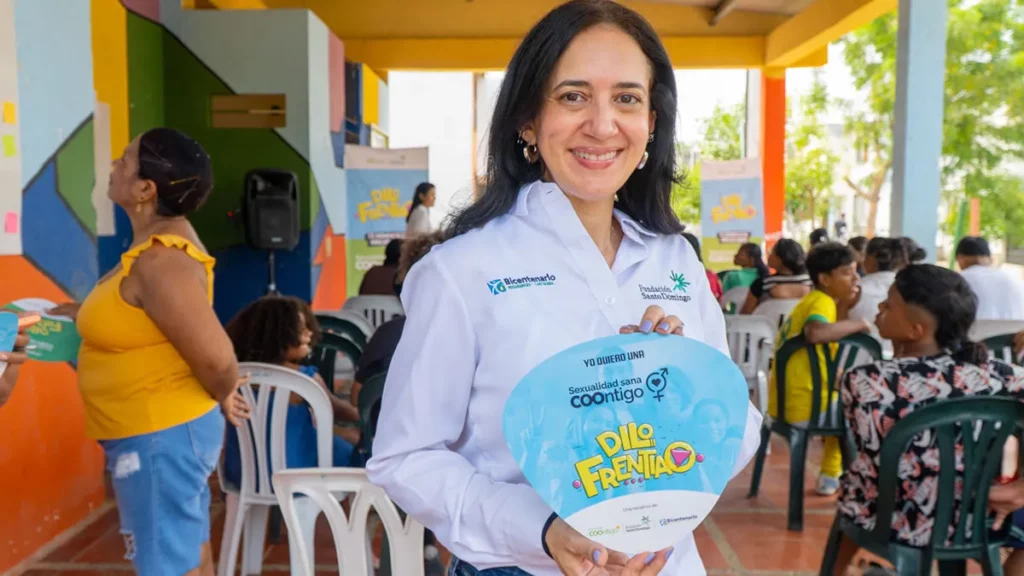 Fundación Santo Domingo y Fundación COOntigo promueven el cuidado de la salud sexual y reproductiva en Bicentenario